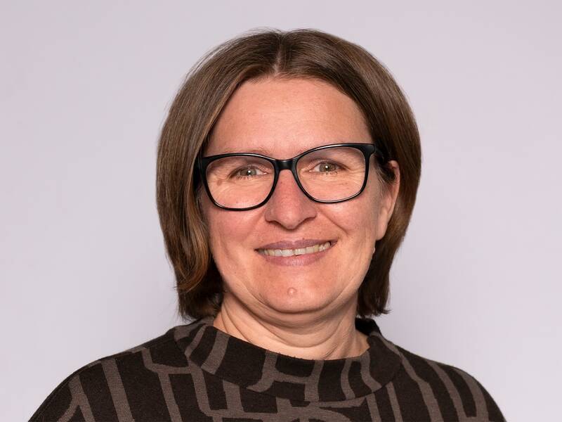 Das Bild zeigt Frau Karg